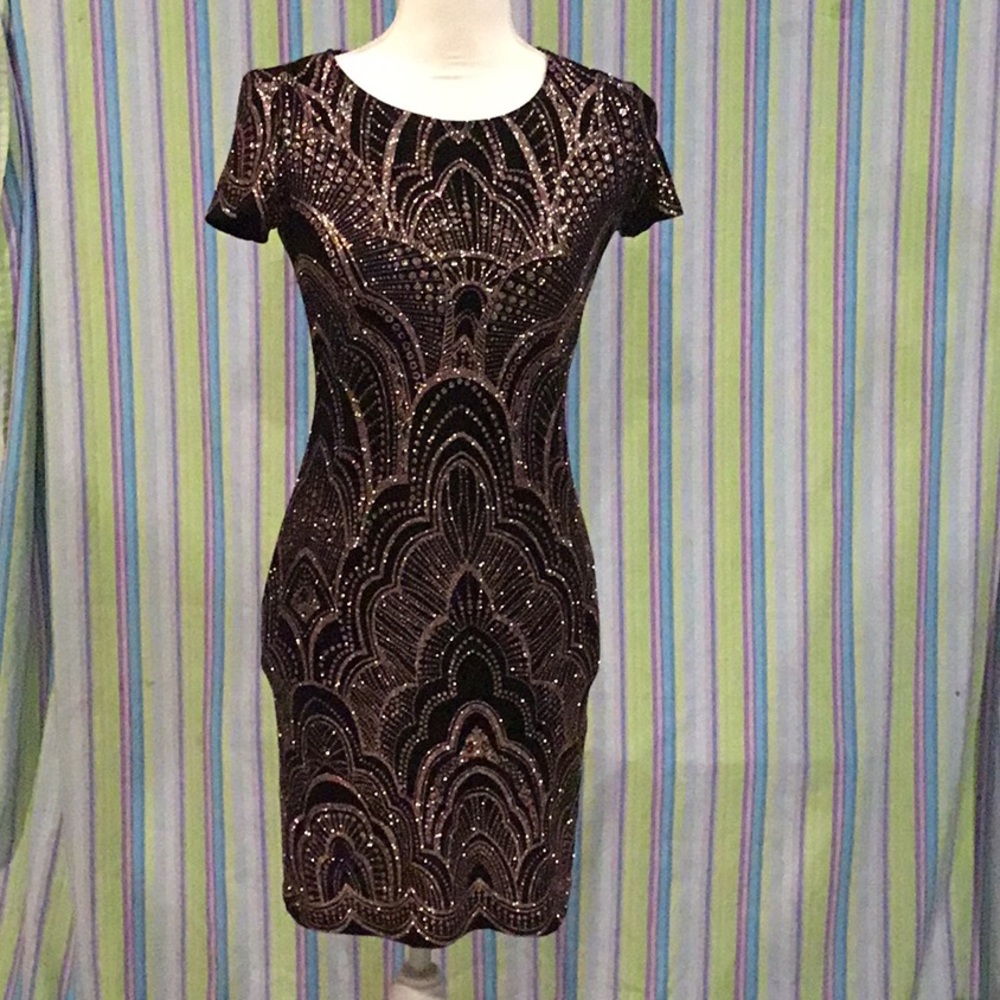 jump apparel dress.